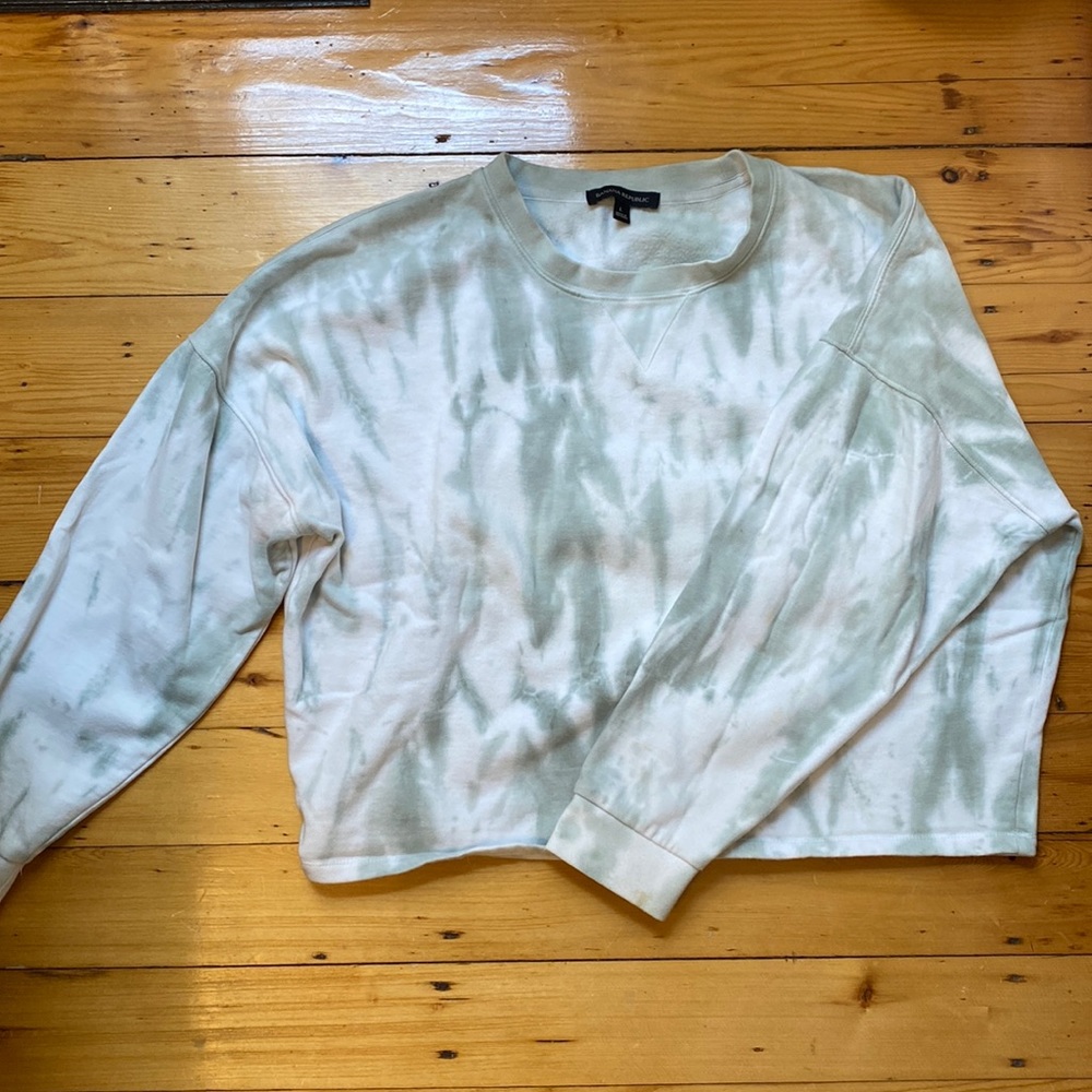 Banana republic cropped sweatshirt